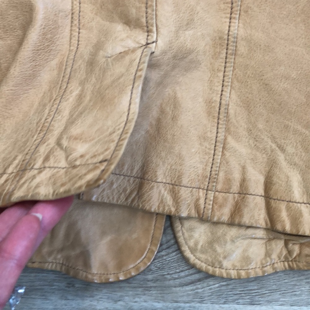 Vintage Banana Republic leather Jacket - Picture 17 of 17